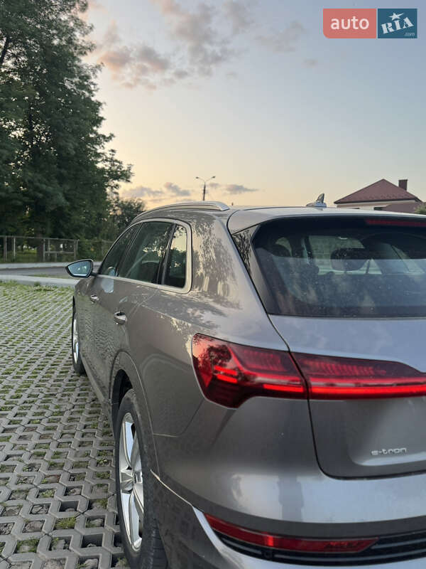 Внедорожник / Кроссовер Audi e-tron 2019 в Коломые фото 4 Внедорожник / Кроссовер Audi e-tron 2019 в Коломые