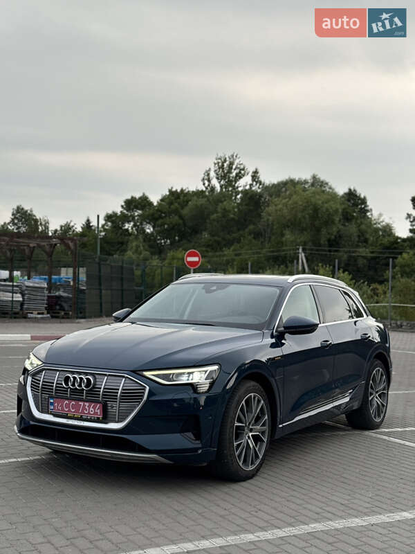 Внедорожник / Кроссовер Audi e-tron 2019 в Коломые