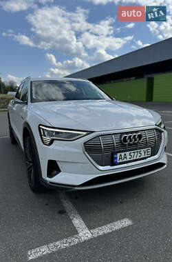Audi e-tron 2019