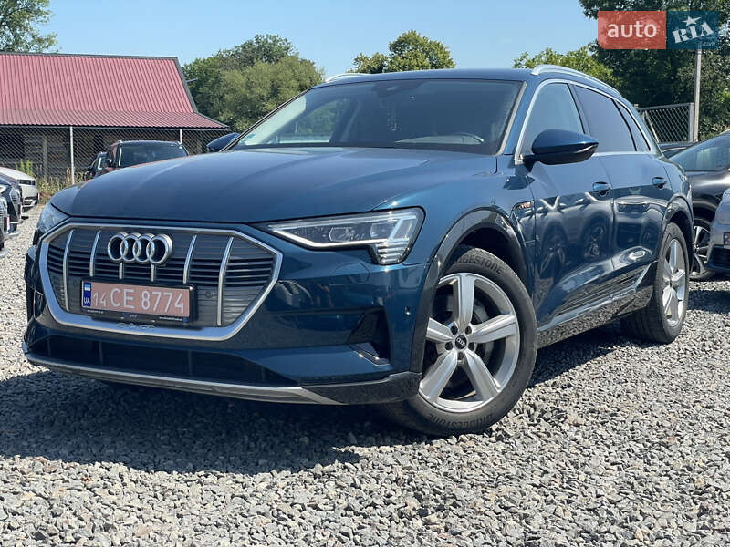 Позашляховик / Кросовер Audi e-tron 2021 в Львові