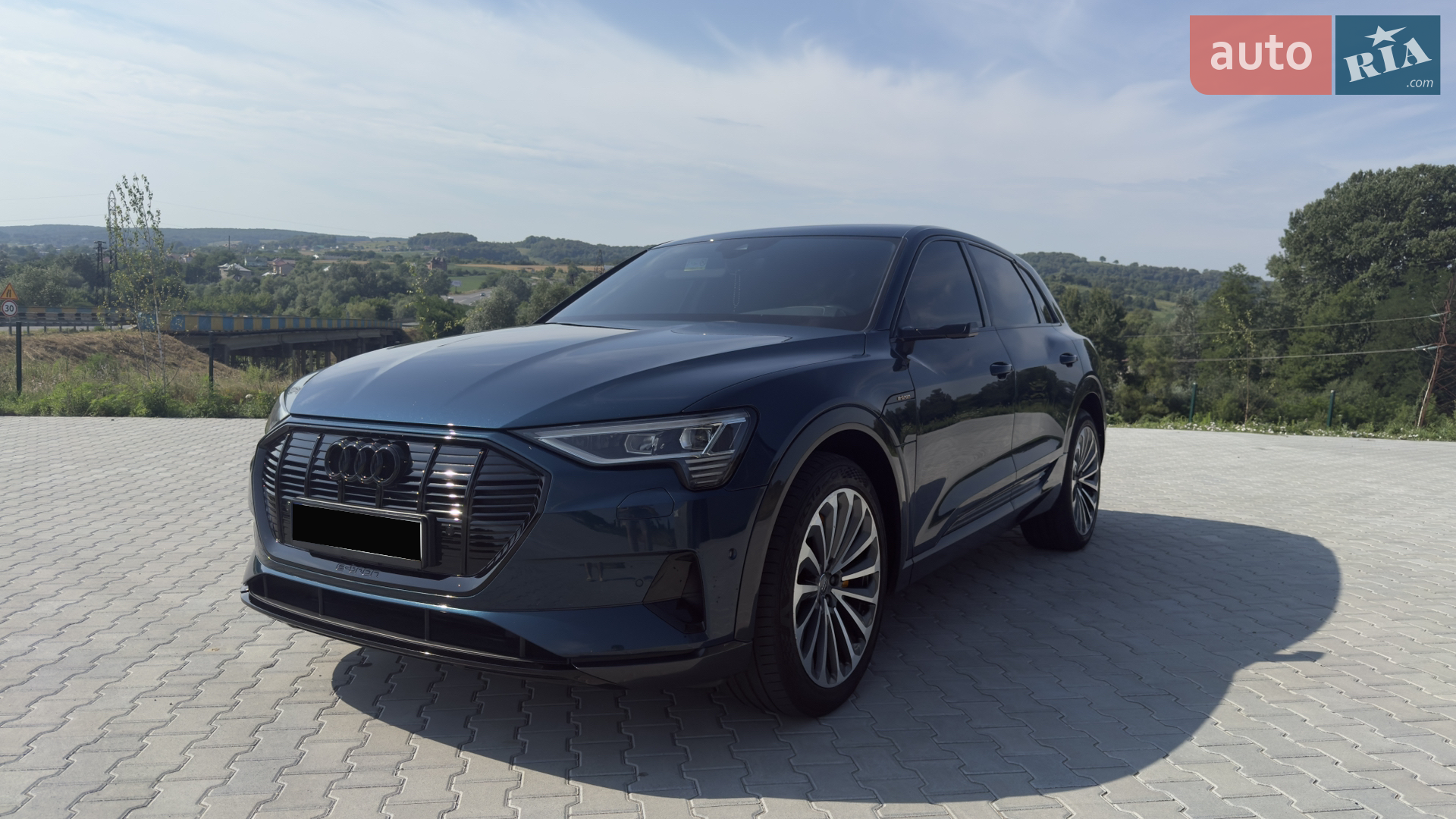 2019 Audi e-tron - мініатюра 4