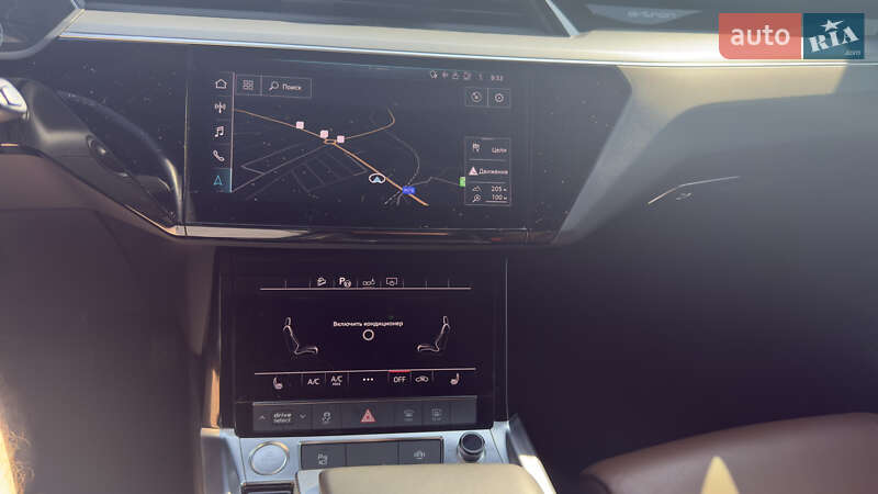 Позашляховик / Кросовер Audi e-tron 2019 в Чернівцях