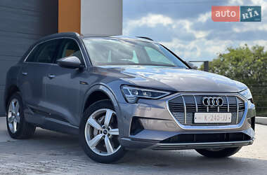 Audi e-tron 2021