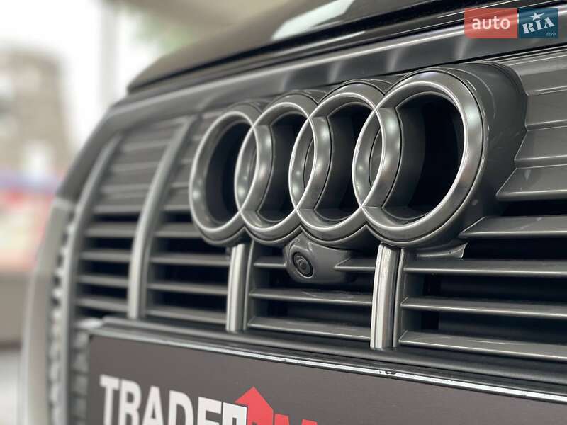Внедорожник / Кроссовер Audi e-tron 2019 в Киеве