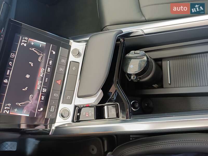 Позашляховик / Кросовер Audi e-tron 2022 в Харкові