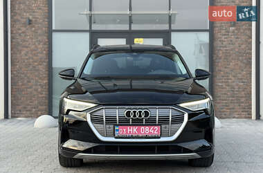 Внедорожник / Кроссовер Audi e-tron 2020 в 