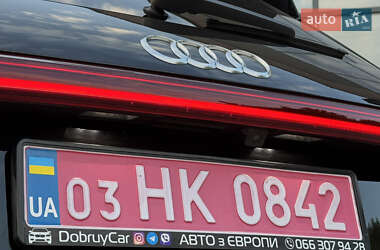 Внедорожник / Кроссовер Audi e-tron 2020 в 