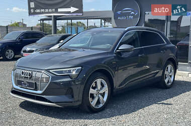 Позашляховик / Кросовер Audi e-tron 2022 в Мукачевому