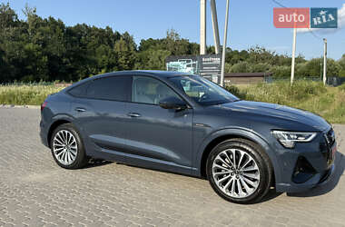 Audi e-tron 2022