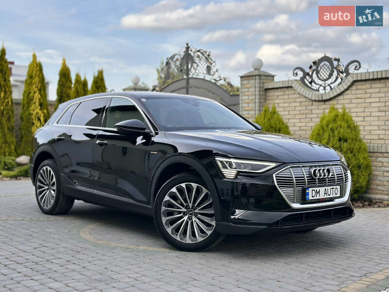 Внедорожник / Кроссовер Audi e-tron 2022 в Тернополе