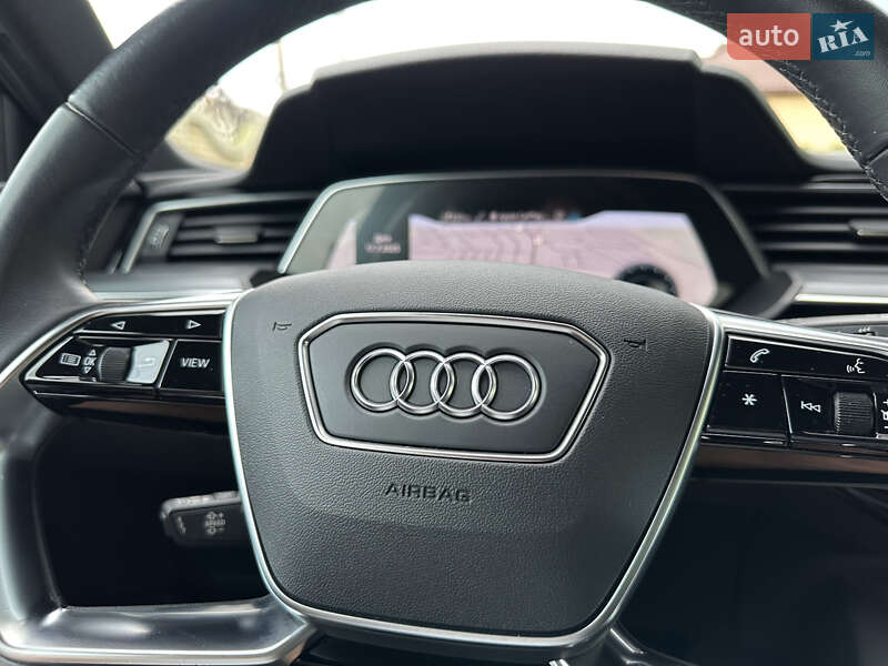 Внедорожник / Кроссовер Audi e-tron 2022 в Тернополе
