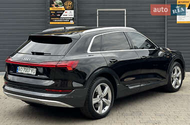 Внедорожник / Кроссовер Audi e-tron 2019 в 