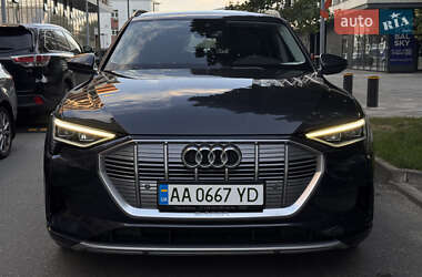 Audi e-tron 2019