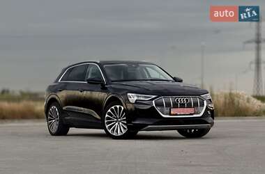 Внедорожник / Кроссовер Audi e-tron 2019 в 