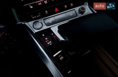 Внедорожник / Кроссовер Audi e-tron 2019 в 