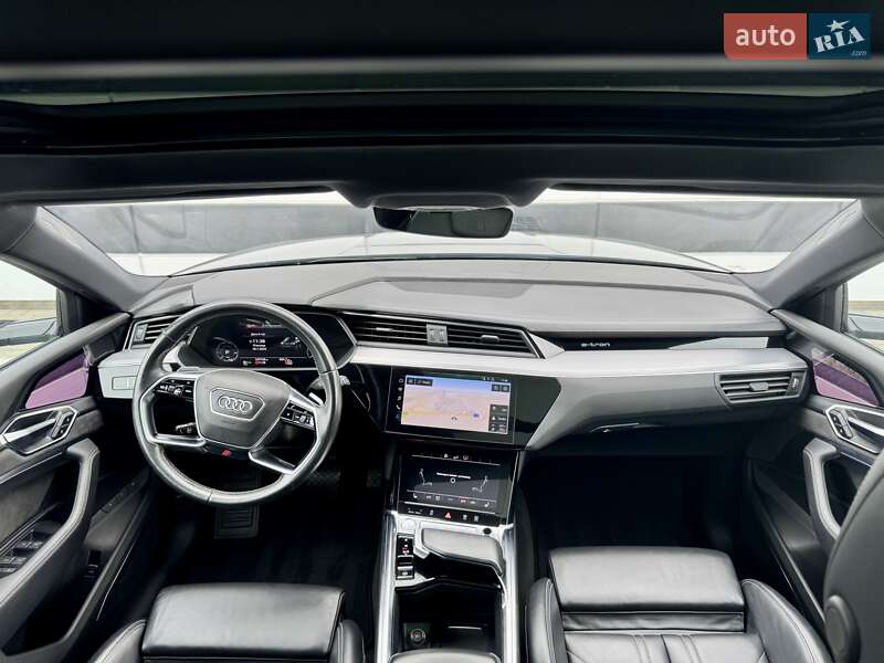Позашляховик / Кросовер Audi e-tron 2020 в Рівному