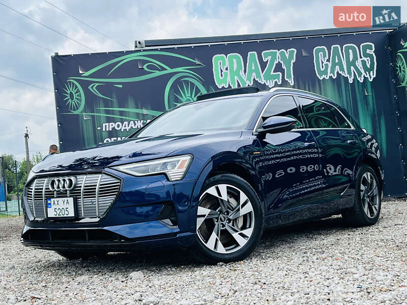 Audi e-tron 2021