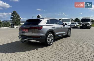 Внедорожник / Кроссовер Audi e-tron 2019 в 