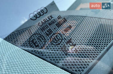 Внедорожник / Кроссовер Audi e-tron 2023 в 