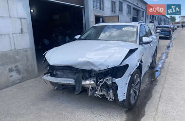 Внедорожник / Кроссовер Audi e-tron 2021 в 