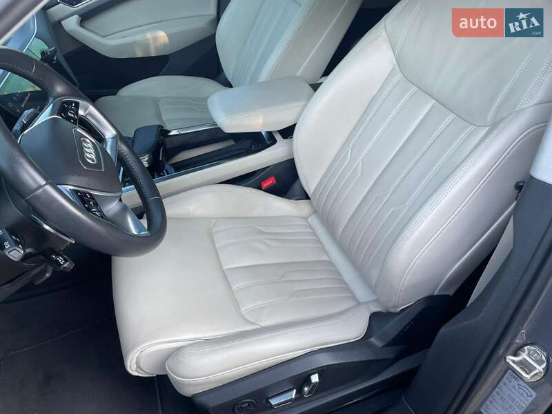 Внедорожник / Кроссовер Audi e-tron 2019 в Львове