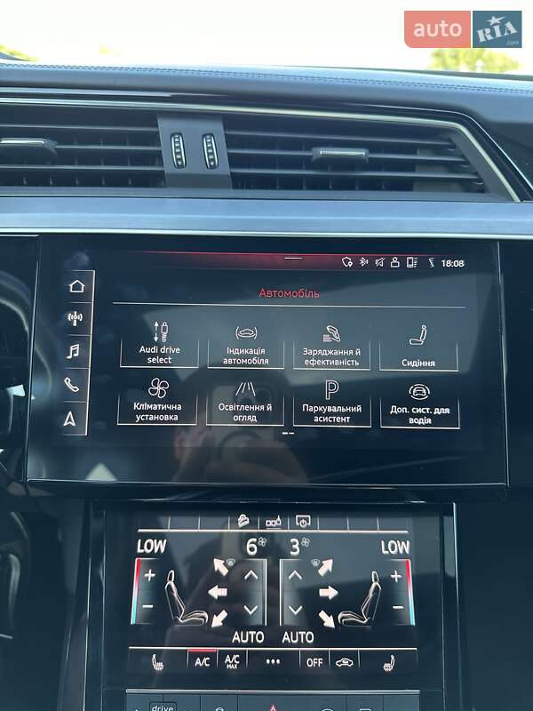 Позашляховик / Кросовер Audi e-tron 2020 в Білогородці