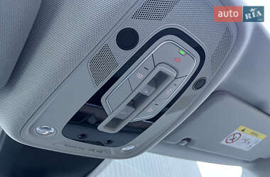 Внедорожник / Кроссовер Audi e-tron 2019 в 