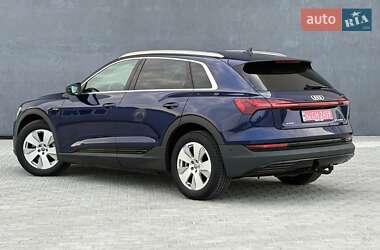 Внедорожник / Кроссовер Audi e-tron 2020 в 