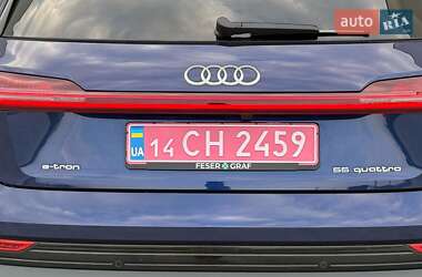 Внедорожник / Кроссовер Audi e-tron 2020 в 