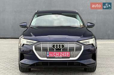 Внедорожник / Кроссовер Audi e-tron 2020 в 