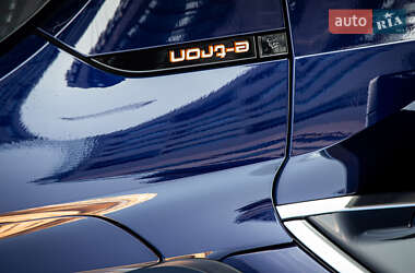 Внедорожник / Кроссовер Audi e-tron 2020 в 