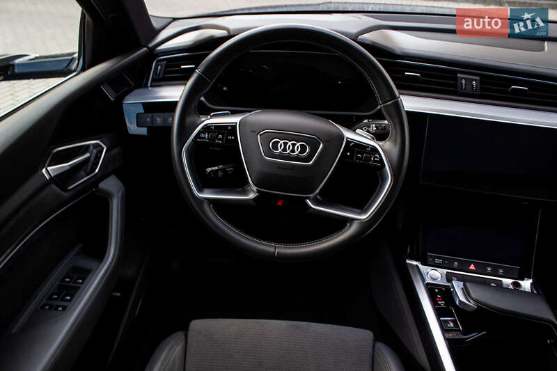 Внедорожник / Кроссовер Audi e-tron 2020 в Львове