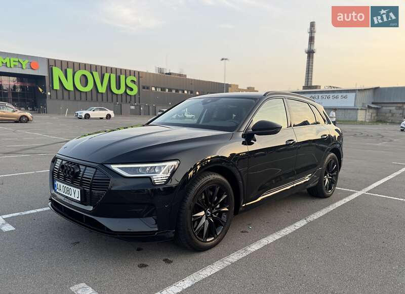 Позашляховик / Кросовер Audi e-tron 2020 в Києві
