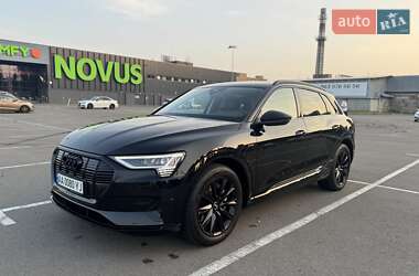 Внедорожник / Кроссовер Audi e-tron 2020 в 