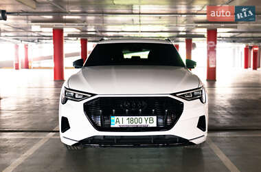 Позашляховик / Кросовер Audi e-tron 2019 в Переяславі