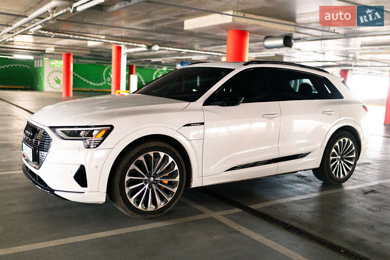 Внедорожник / Кроссовер Audi e-tron 2019 в Переяславе фото 6 Внедорожник / Кроссовер Audi e-tron 2019 в Переяславе