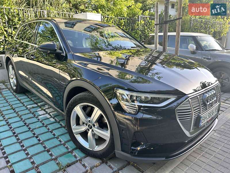 Внедорожник / Кроссовер Audi e-tron 2021 в Одессе фото 4 Внедорожник / Кроссовер Audi e-tron 2021 в Одессе