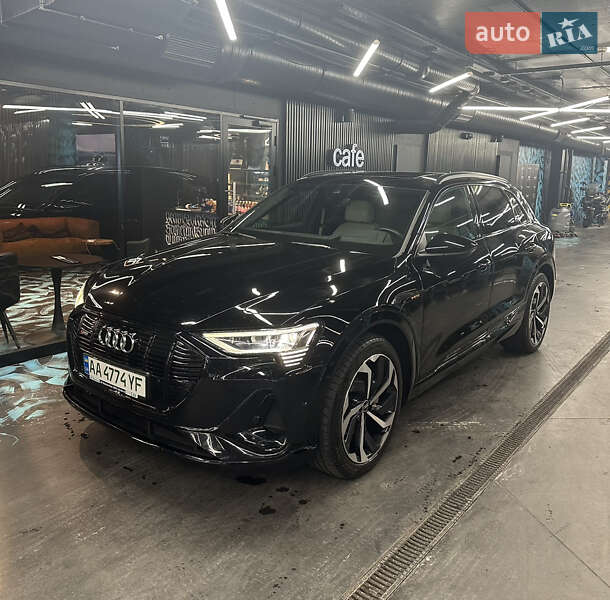Audi e-tron 2021