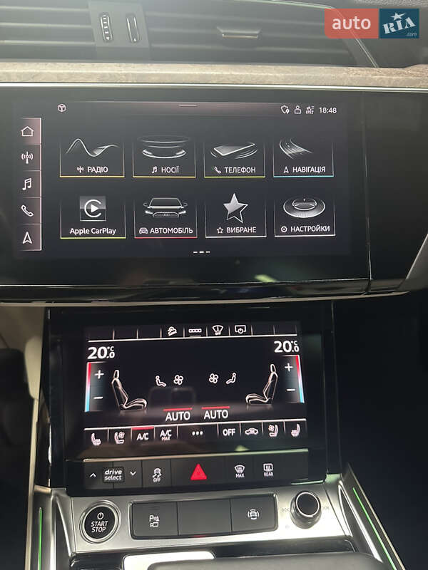 Внедорожник / Кроссовер Audi e-tron 2021 в Киеве