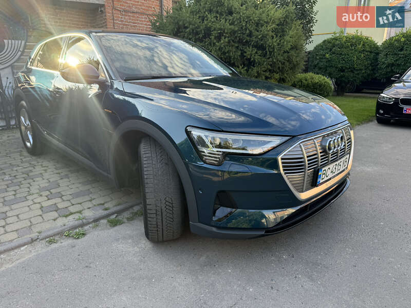 Внедорожник / Кроссовер Audi e-tron 2021 в Львове