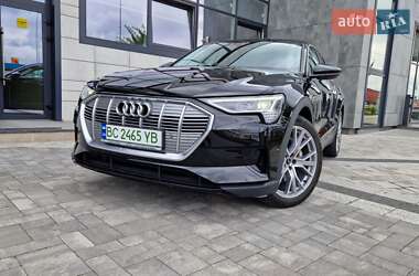 Внедорожник / Кроссовер Audi e-tron 2020 в 