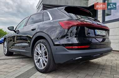 Внедорожник / Кроссовер Audi e-tron 2020 в 