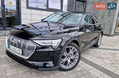 Внедорожник / Кроссовер Audi e-tron 2020 в 
