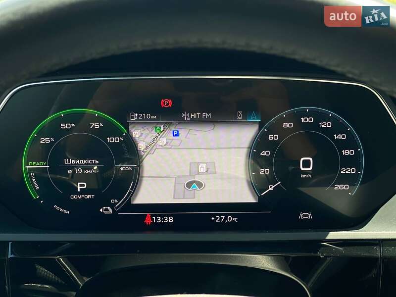 Внедорожник / Кроссовер Audi e-tron 2021 в Киеве