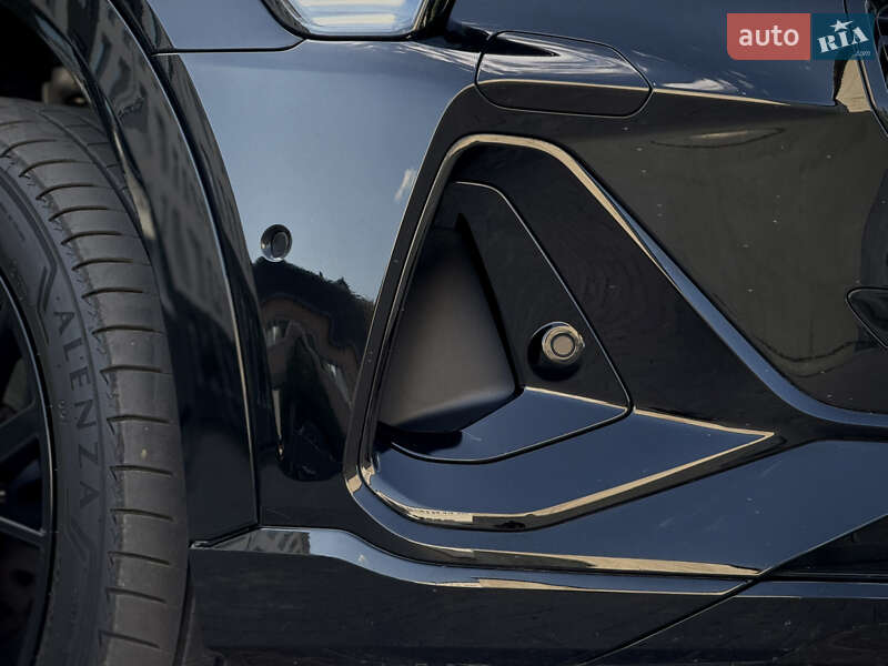 Позашляховик / Кросовер Audi e-tron 2022 в Луцьку