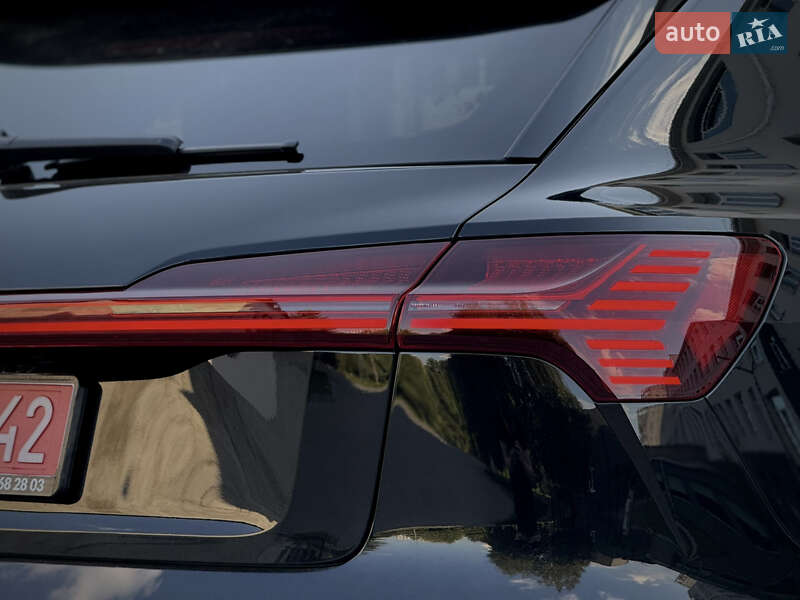 Внедорожник / Кроссовер Audi e-tron 2022 в Луцке