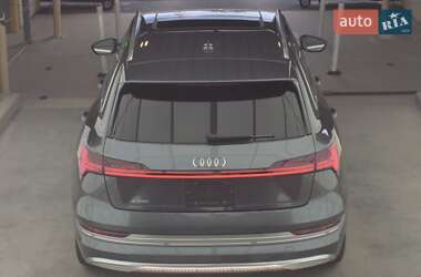 Внедорожник / Кроссовер Audi e-tron 2019 в 