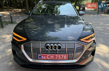 Audi e-tron 2019