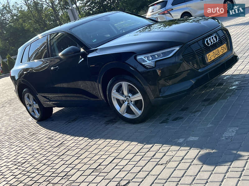 Внедорожник / Кроссовер Audi e-tron 2019 в Виннице