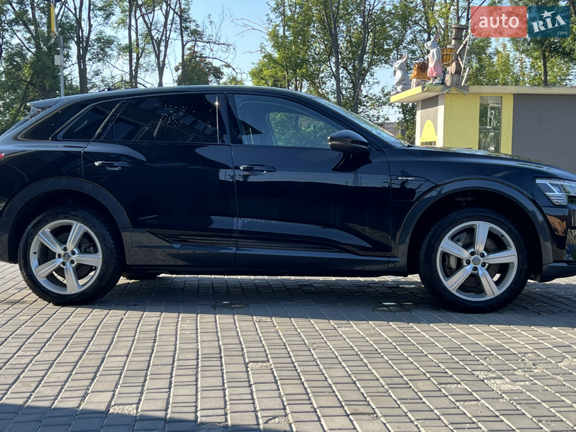 2019 Audi e-tron - мініатюра 36